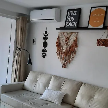 Appartement Happy Loix Wifi Aa Garage Gratuito à Benidorm Extérieur photo